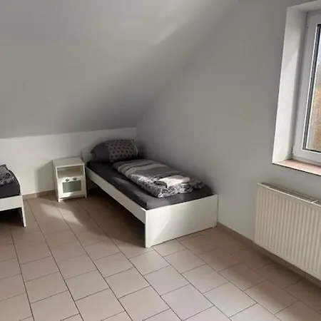 Apartment 4 Personen I 2 Schlafzimmer I Mit Parkplatz Woerrstadt