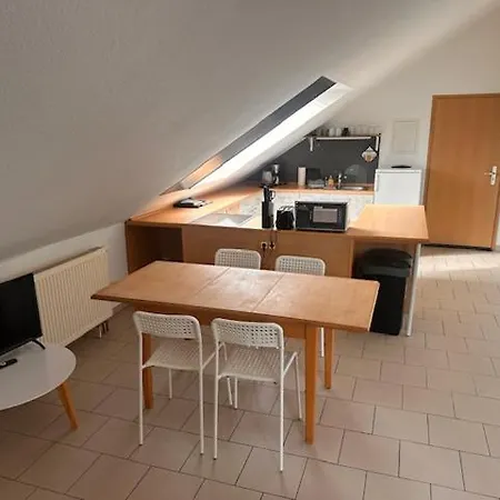 4 Personen I 2 Schlafzimmer I Mit Parkplatz Apartament Wörrstadt