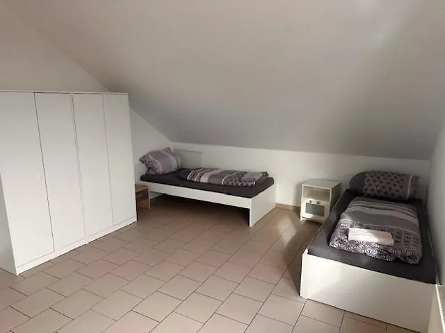4 Personen I 2 Schlafzimmer I Mit Parkplatz